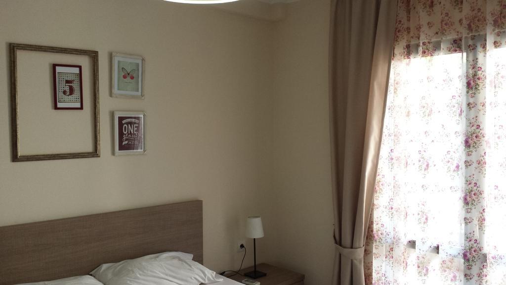 Apartments Fortunella ブドヴァ 部屋 写真